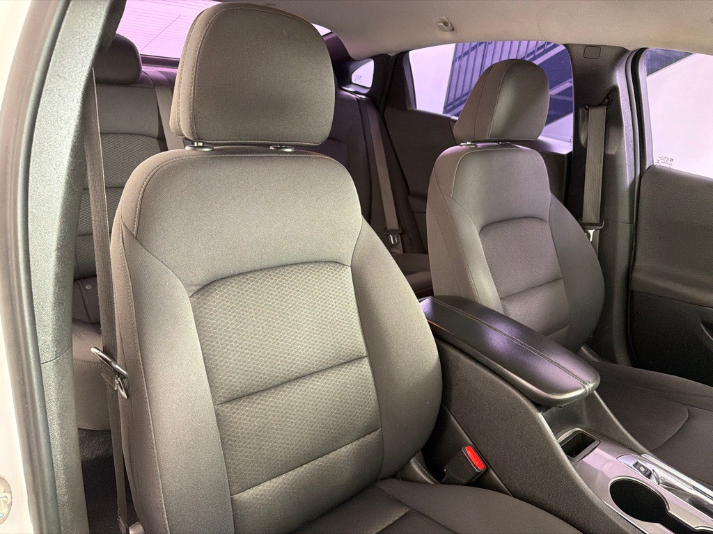 2022 Chevrolet Malibu Image 23