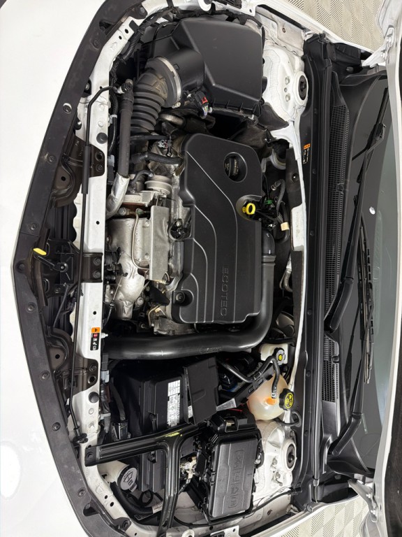 2022 Chevrolet Malibu Image 25