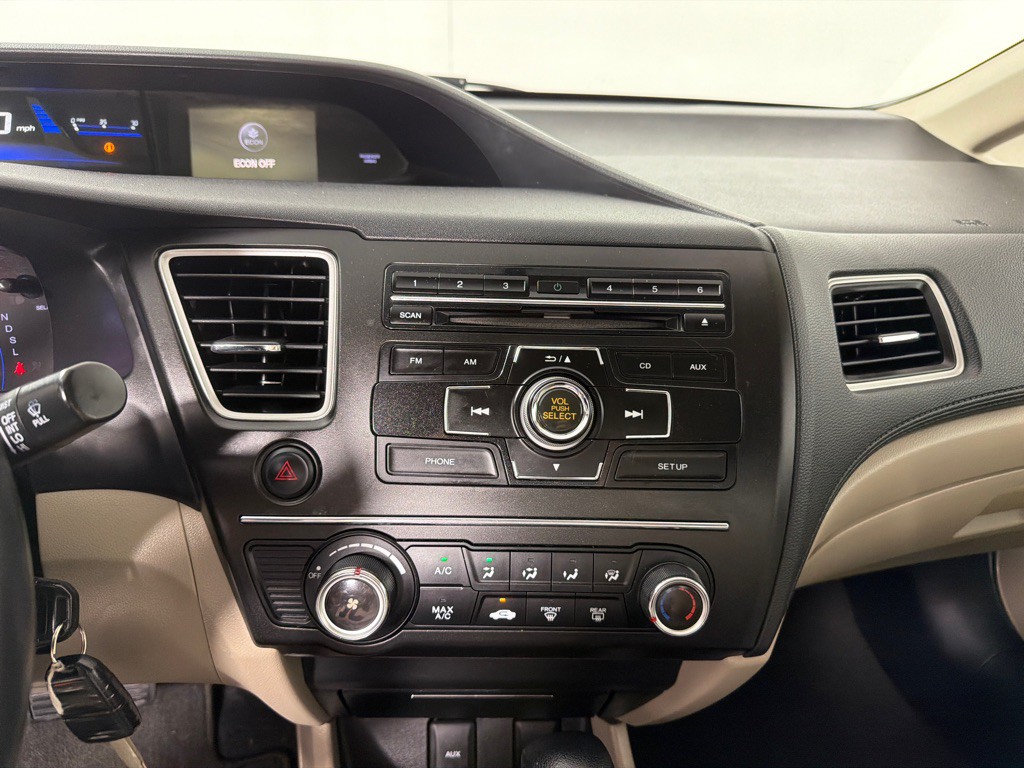 2015 Honda Civic Image 14