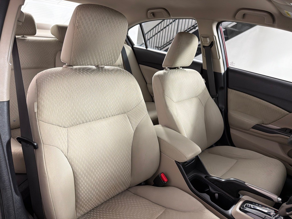 2015 Honda Civic Image 22