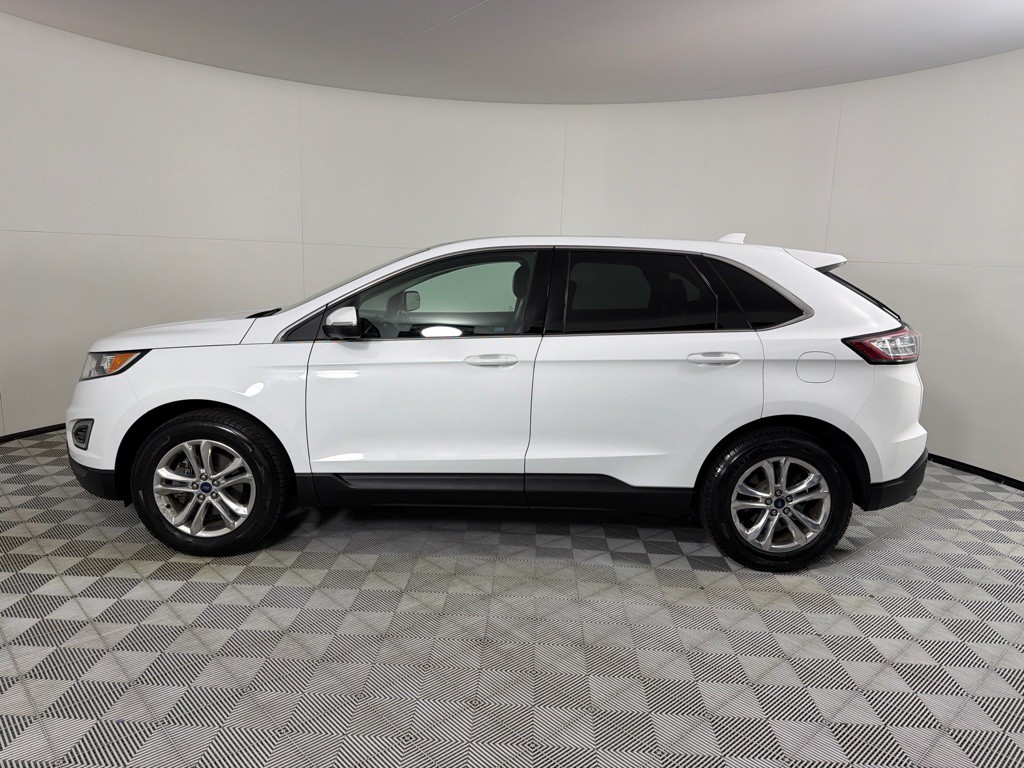 2016 Ford Edge Image 8