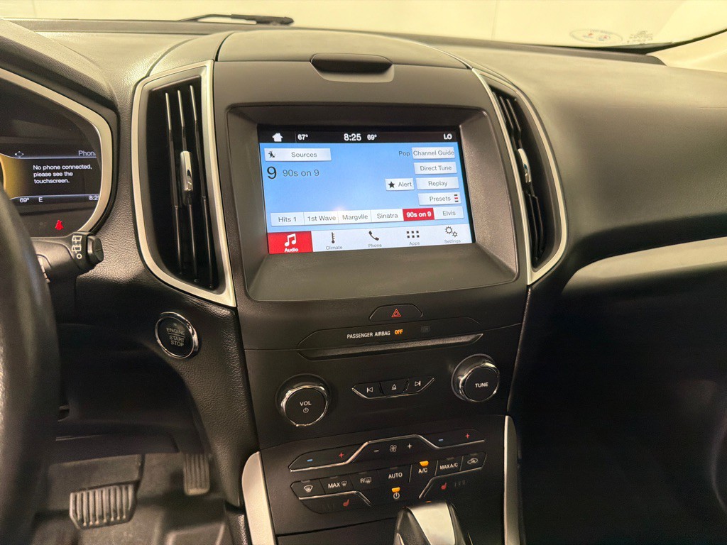 2016 Ford Edge Image 15