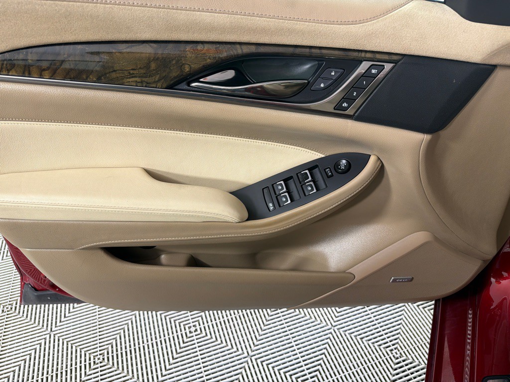 2016 Cadillac CTS Image 11
