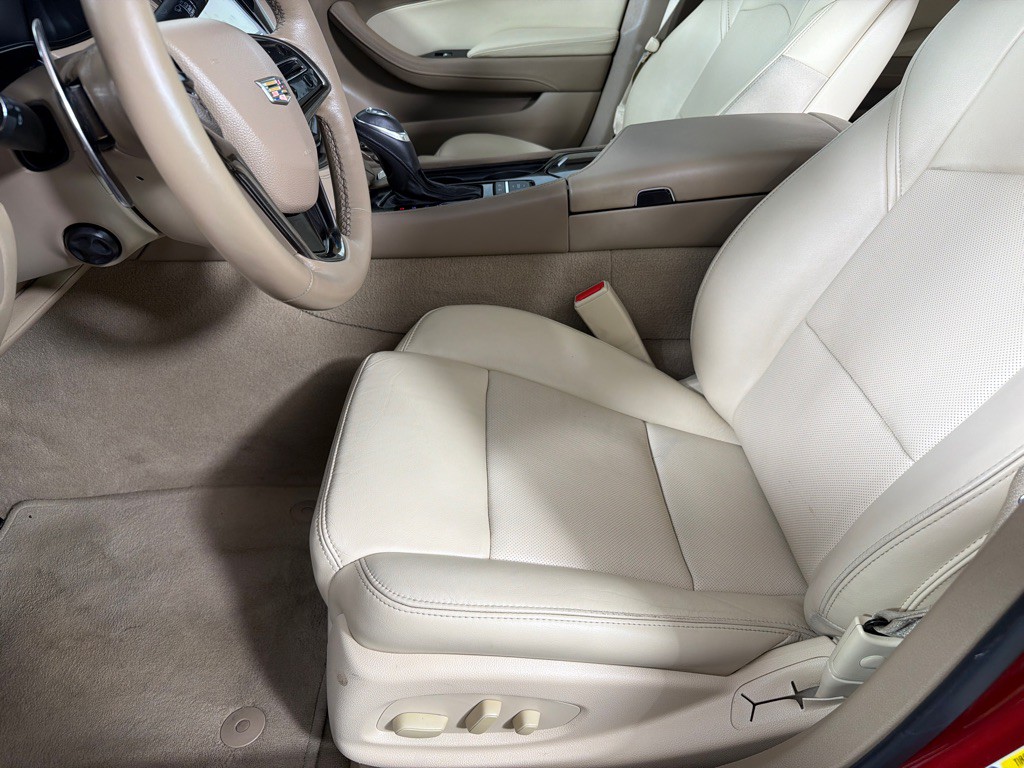 2016 Cadillac CTS Image 12