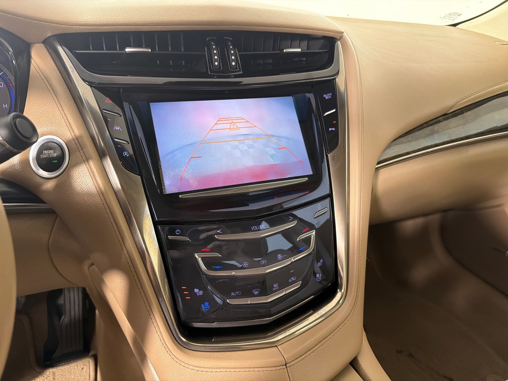 2016 Cadillac CTS Image 17
