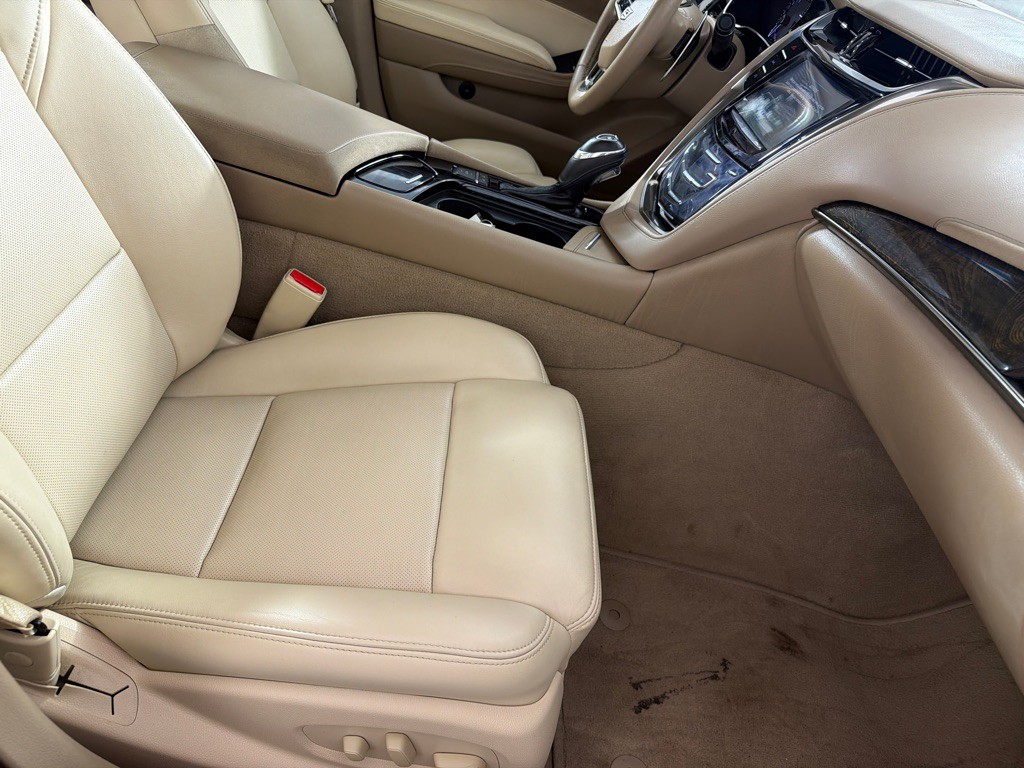 2016 Cadillac CTS Image 23