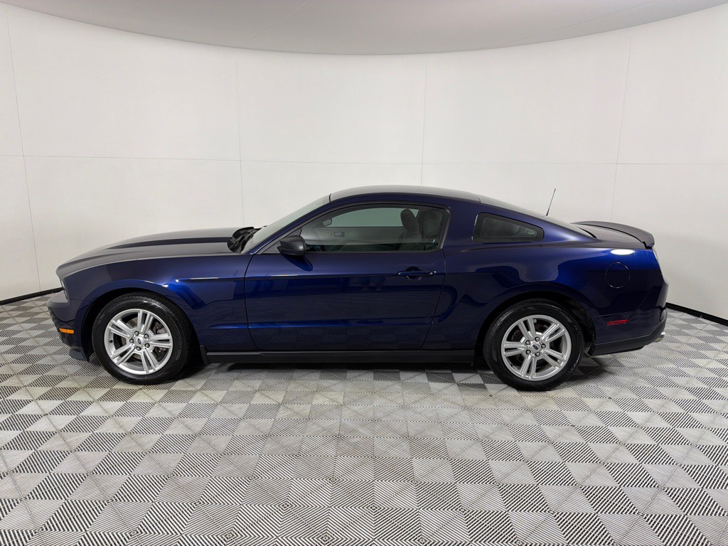 2011 Ford Mustang Image 7