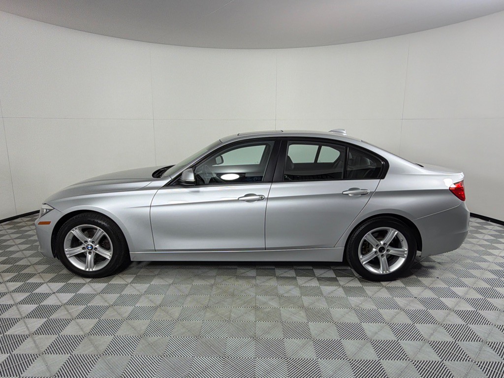2015 BMW 3 Series Image 8