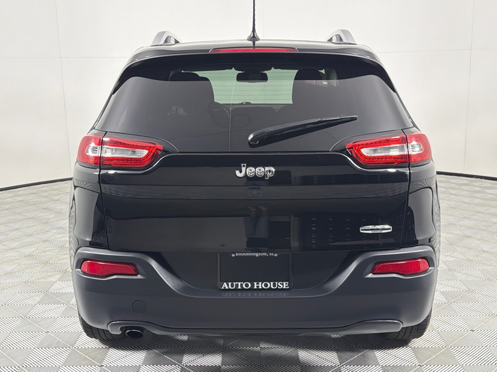2017 Jeep Cherokee Image 5