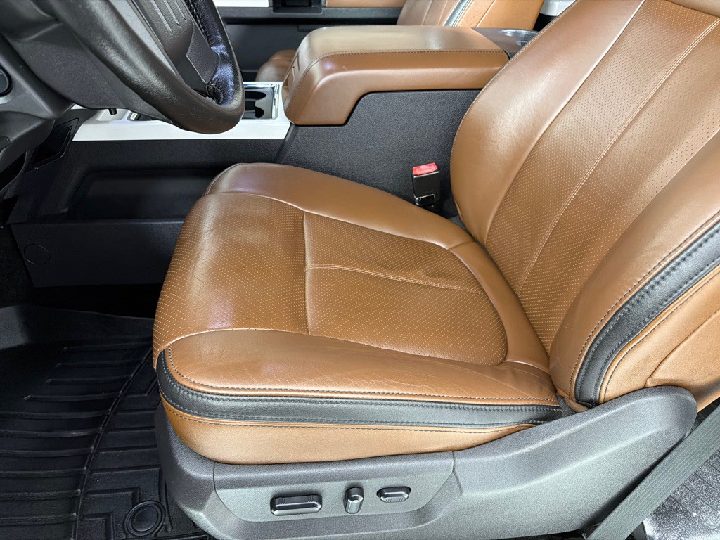 2015 Ford F-250 Image 12