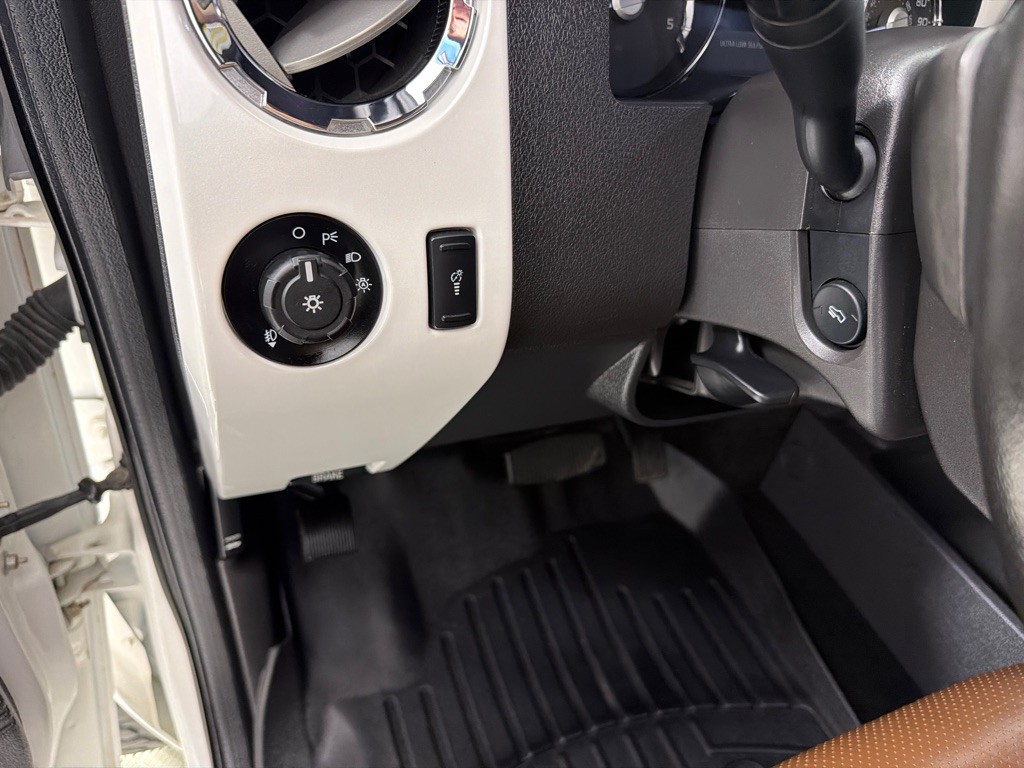 2015 Ford F-250 Image 15