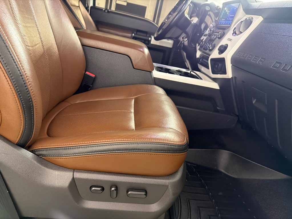 2015 Ford F-250 Image 23