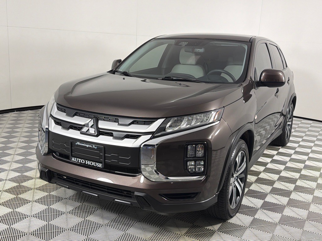 2021 Mitsubishi Outlander Image 10