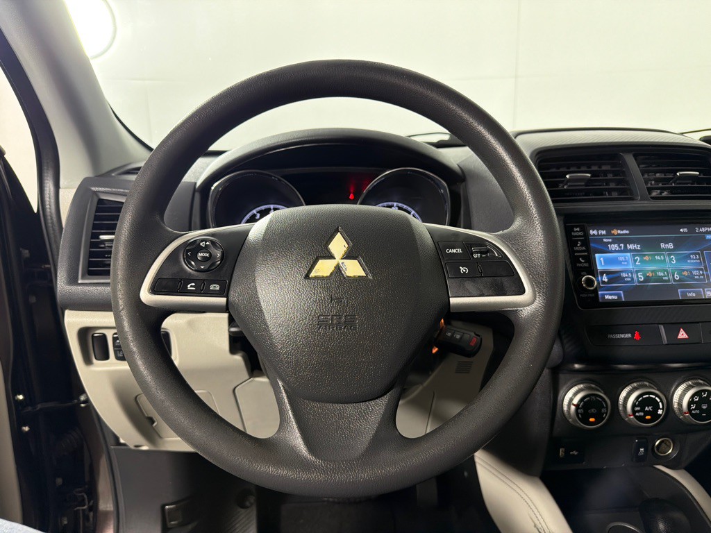 2021 Mitsubishi Outlander Image 15