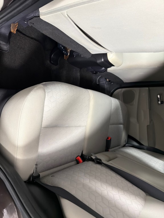 2021 Mitsubishi Outlander Image 19