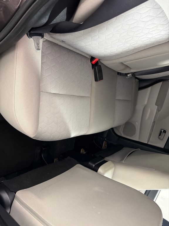 2021 Mitsubishi Outlander Image 22