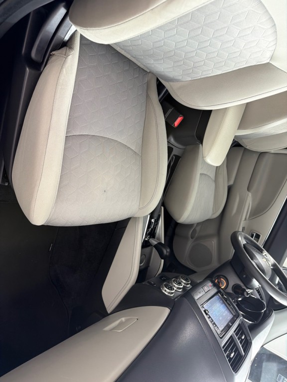 2021 Mitsubishi Outlander Image 24