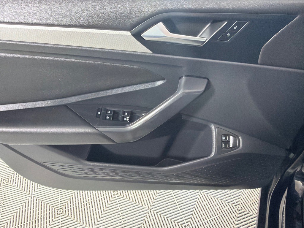 2021 Volkswagen Jetta Image 11