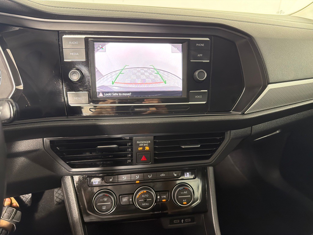 2021 Volkswagen Jetta Image 17