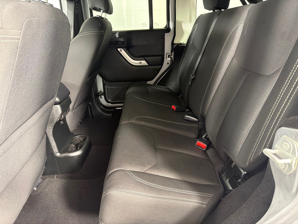 2018 Jeep Wrangler Unlimited Image 17
