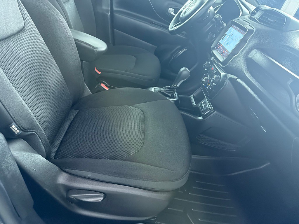 2020 Jeep Renegade Image 25