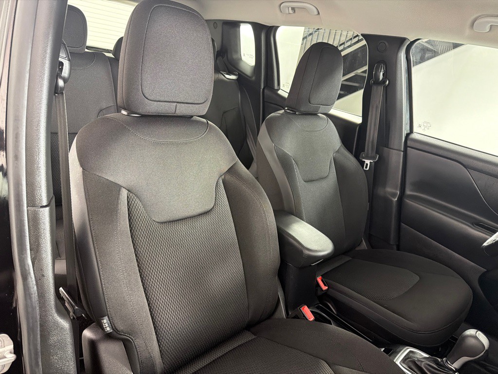 2020 Jeep Renegade Image 26