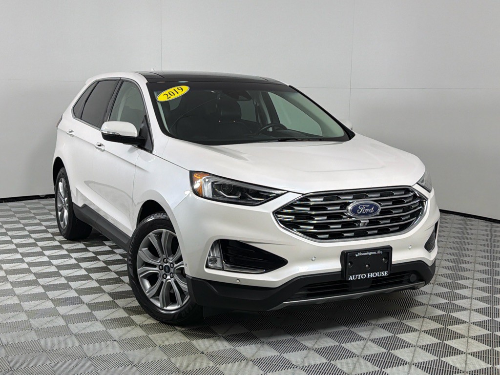2019 Ford Edge Image 2