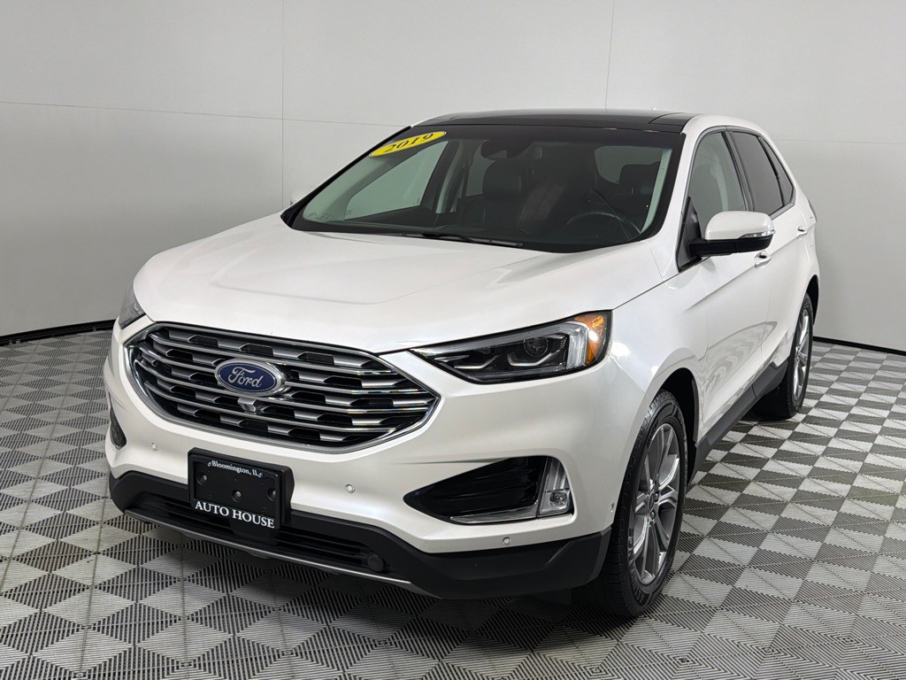 2019 Ford Edge Image 10