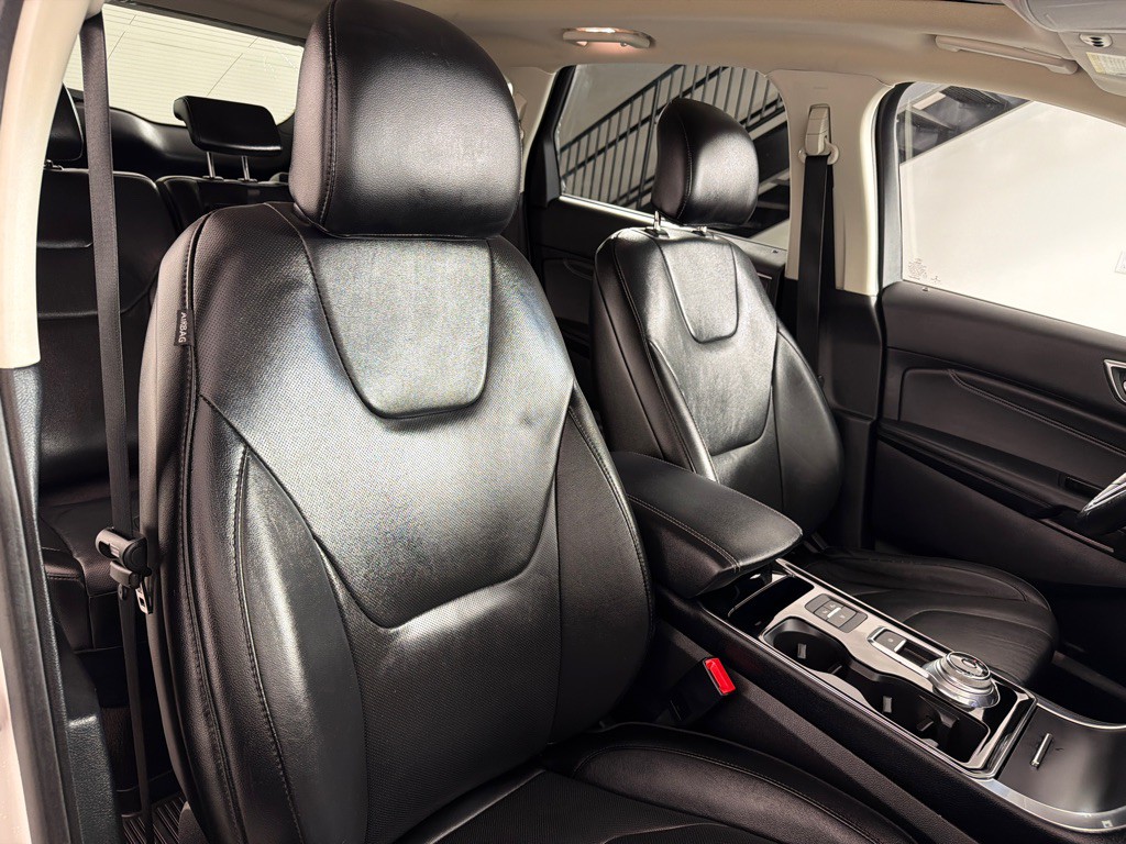 2019 Ford Edge Image 26