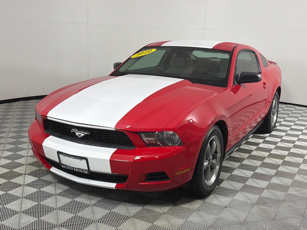 2010 Ford Mustang Image 10