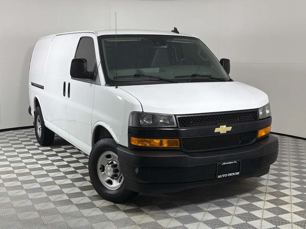 2021 Chevrolet Express Image 2
