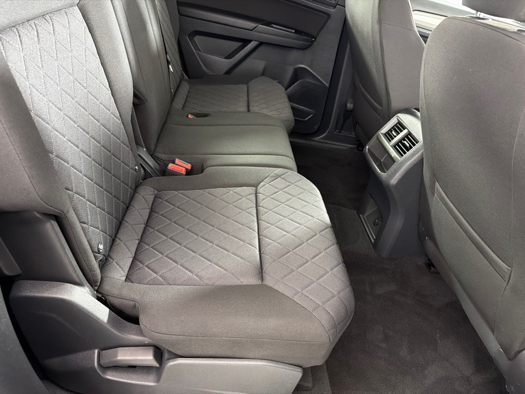 2020 Volkswagen Atlas Cross Sport Image 20