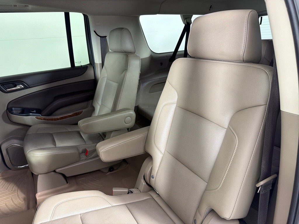 2018 Chevrolet Suburban Image 20