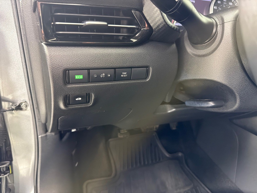 2022 Nissan Sentra Image 9