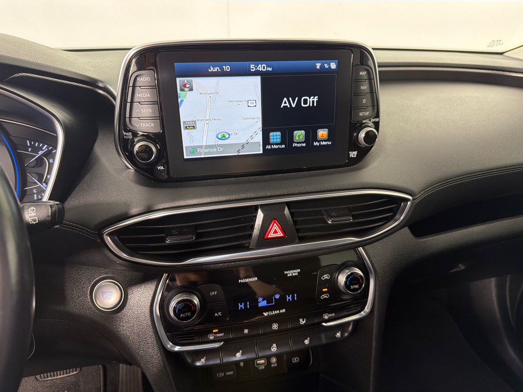 2019 Hyundai Santa Fe Image 17