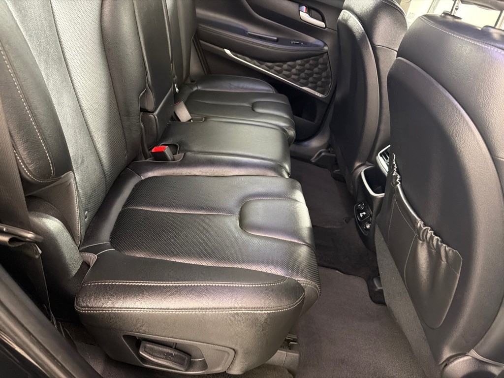 2019 Hyundai Santa Fe Image 23