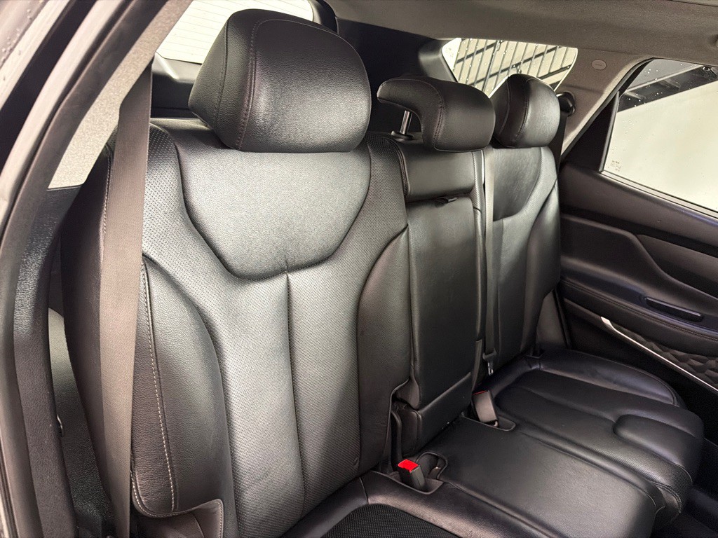 2019 Hyundai Santa Fe Image 24