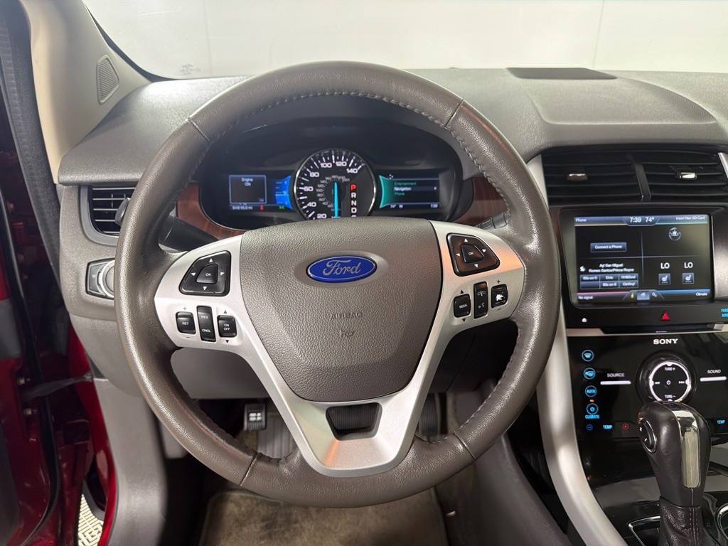 2014 Ford Edge Image 15