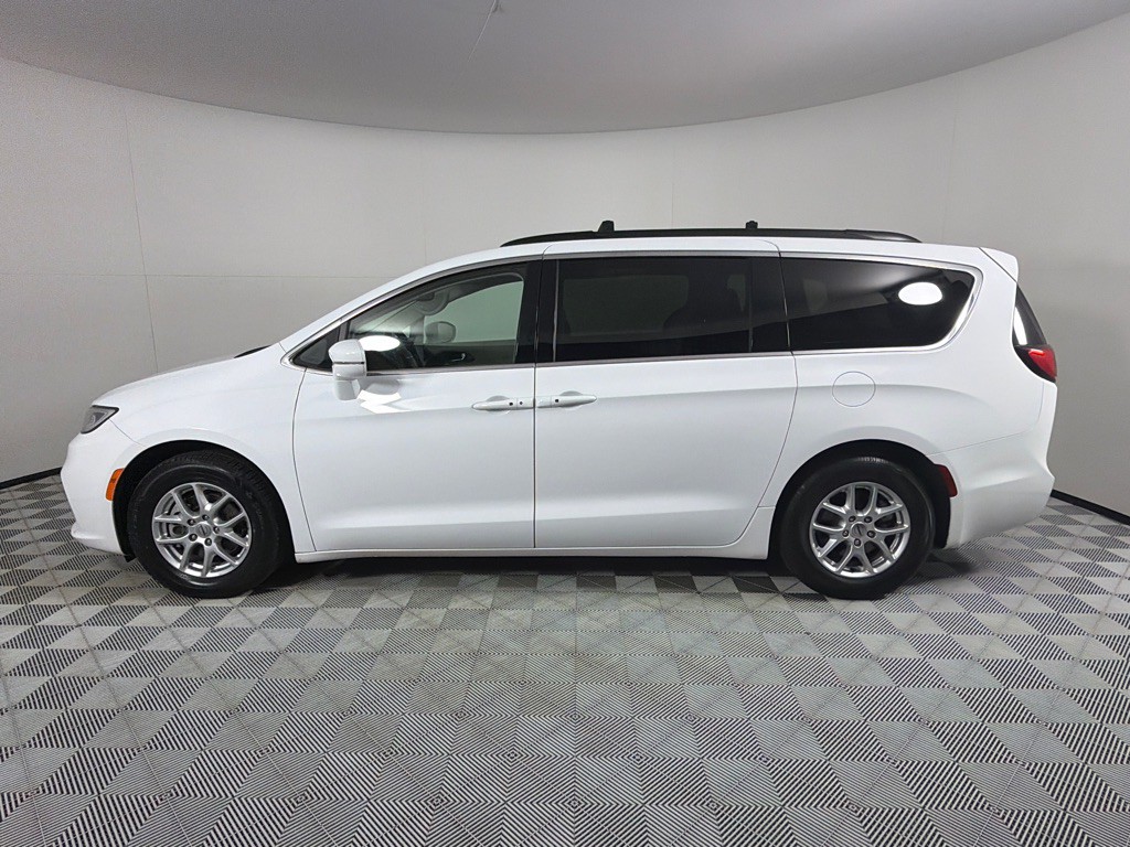 2022 Chrysler Pacifica Image 7