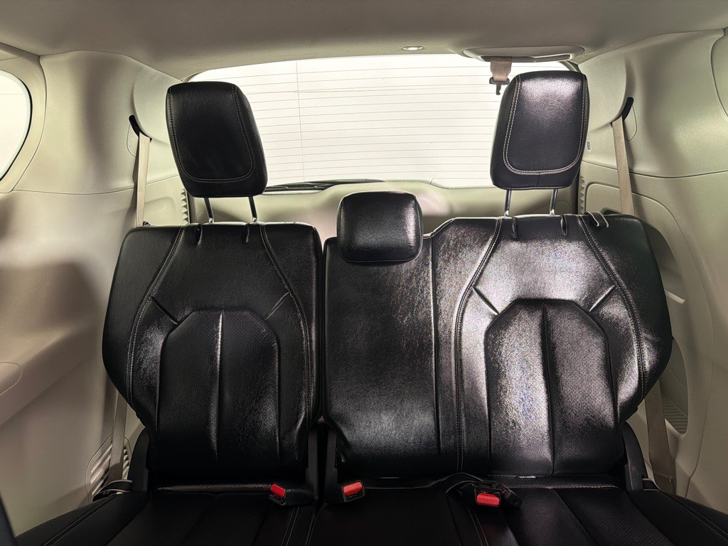 2022 Chrysler Pacifica Image 19