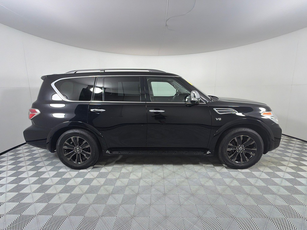 2019 Nissan Armada Image 4