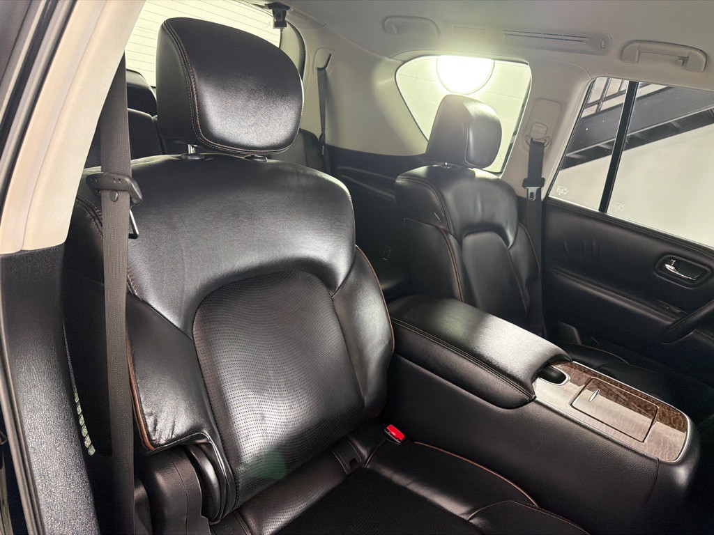 2019 Nissan Armada Image 24