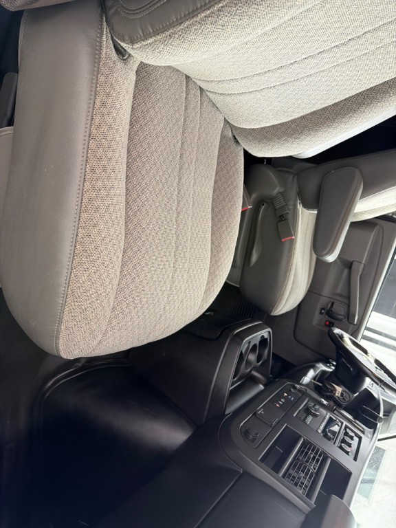 2018 Chevrolet Express Image 18