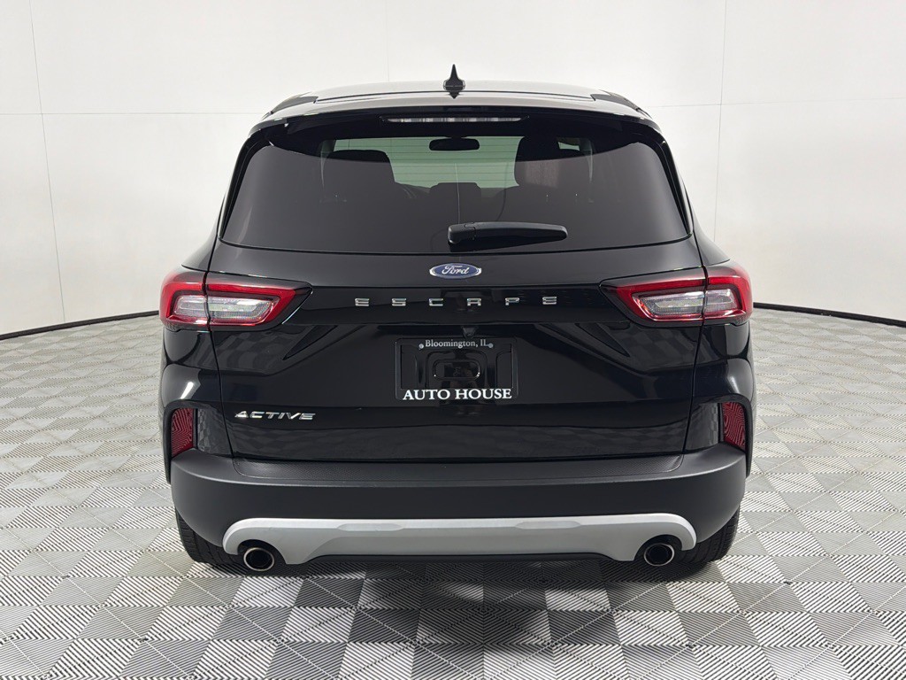 2023 Ford Escape Image 6