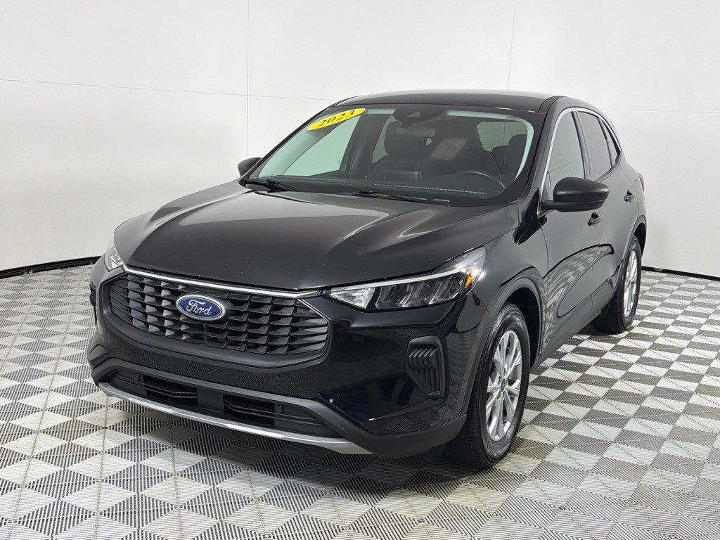 2023 Ford Escape Image 9