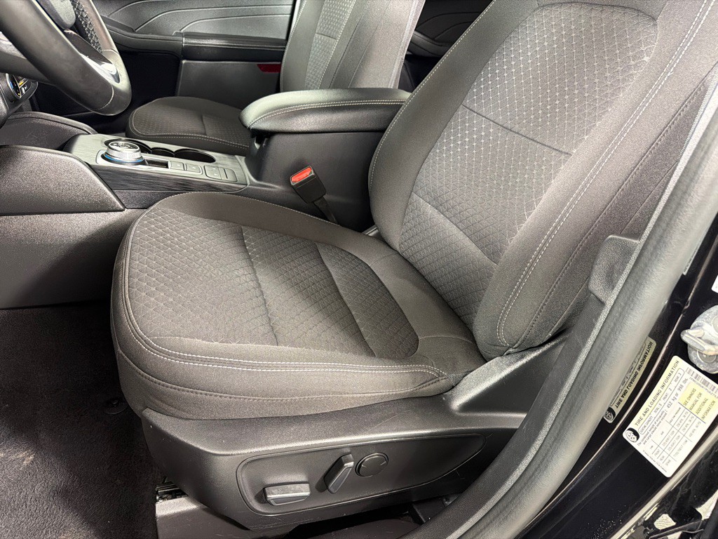 2023 Ford Escape Image 11