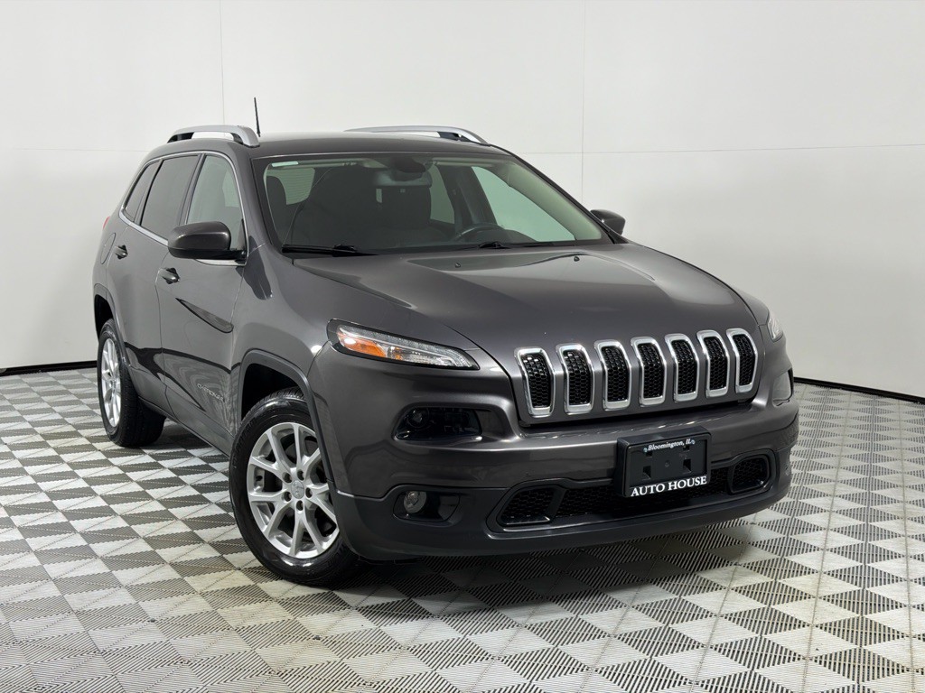 2017 Jeep Cherokee Image 2
