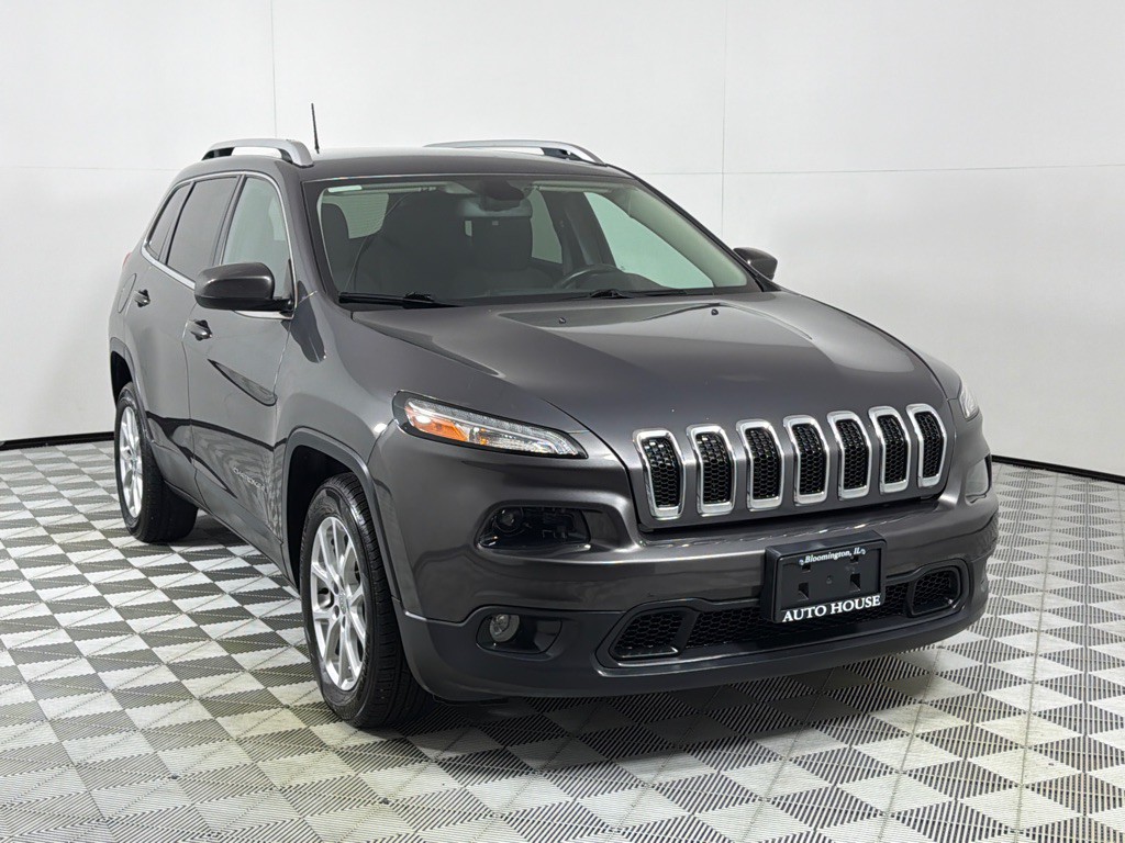 2017 Jeep Cherokee Image 3