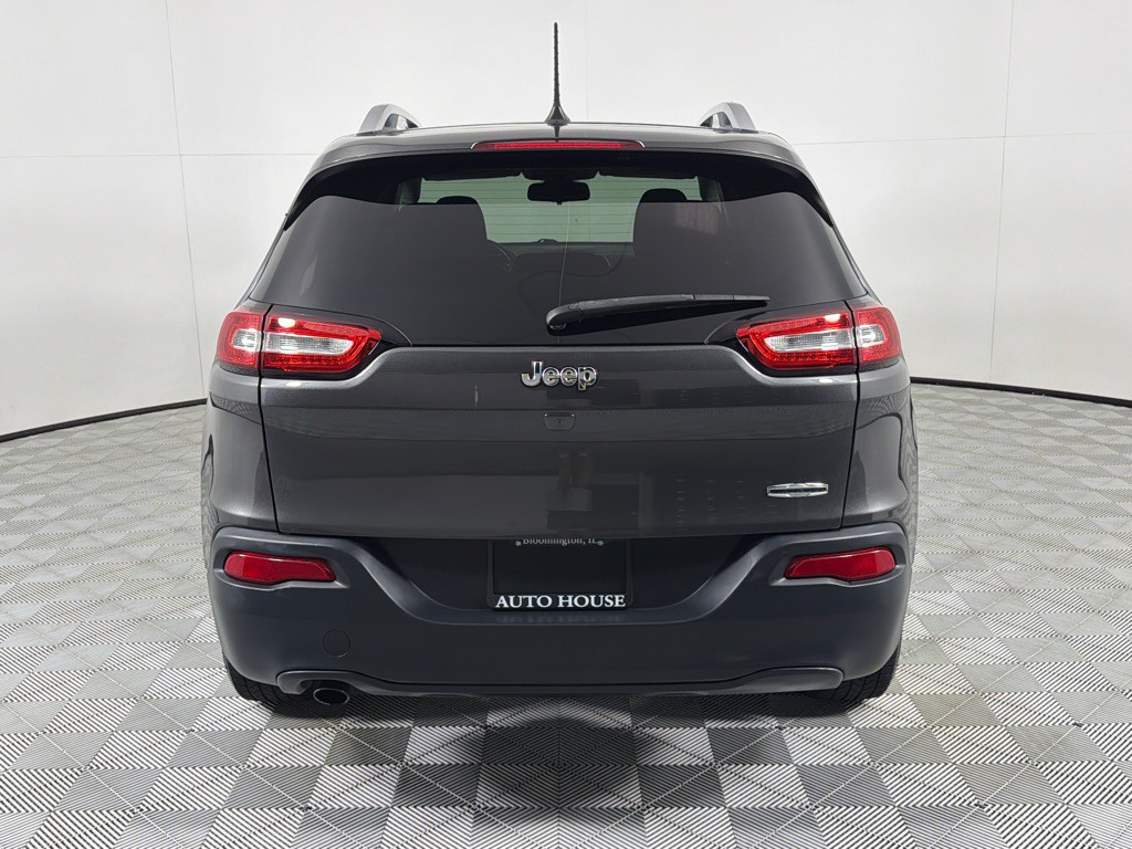 2017 Jeep Cherokee Image 6
