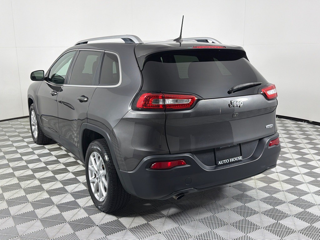 2017 Jeep Cherokee Image 7
